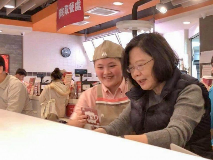 蔡總統到店鋪用餐